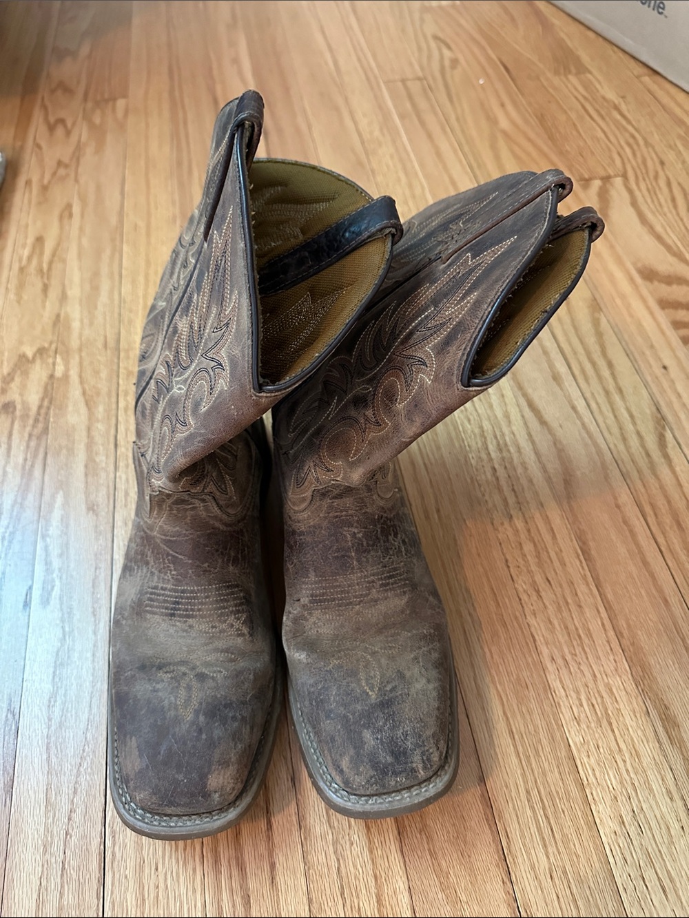 Laredo Distressed Brown Leather Western Cowboy Boots